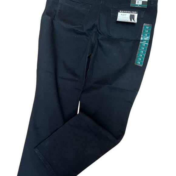 Bandolino size 18, women’s jeans, black, NWT - Picture 4 of 5
